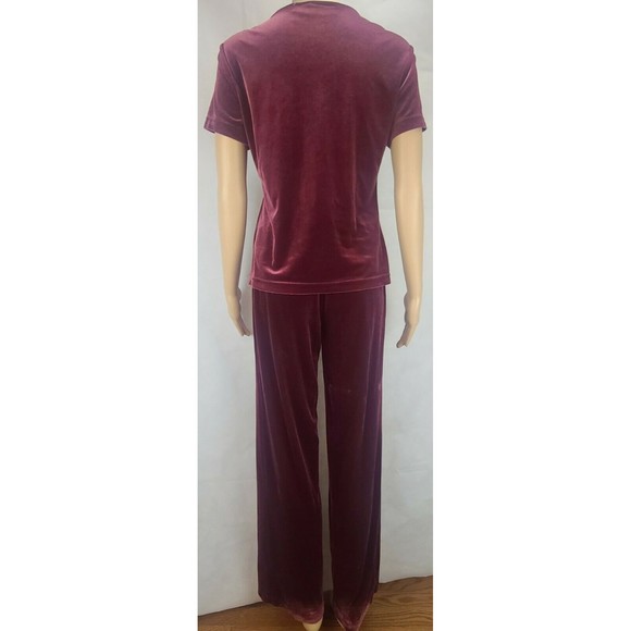 Jaclyn Smith Women's (S) Red/Burgundy Velour Short Sleeve Top and Pants-2 Piece - Picture 7 of 11